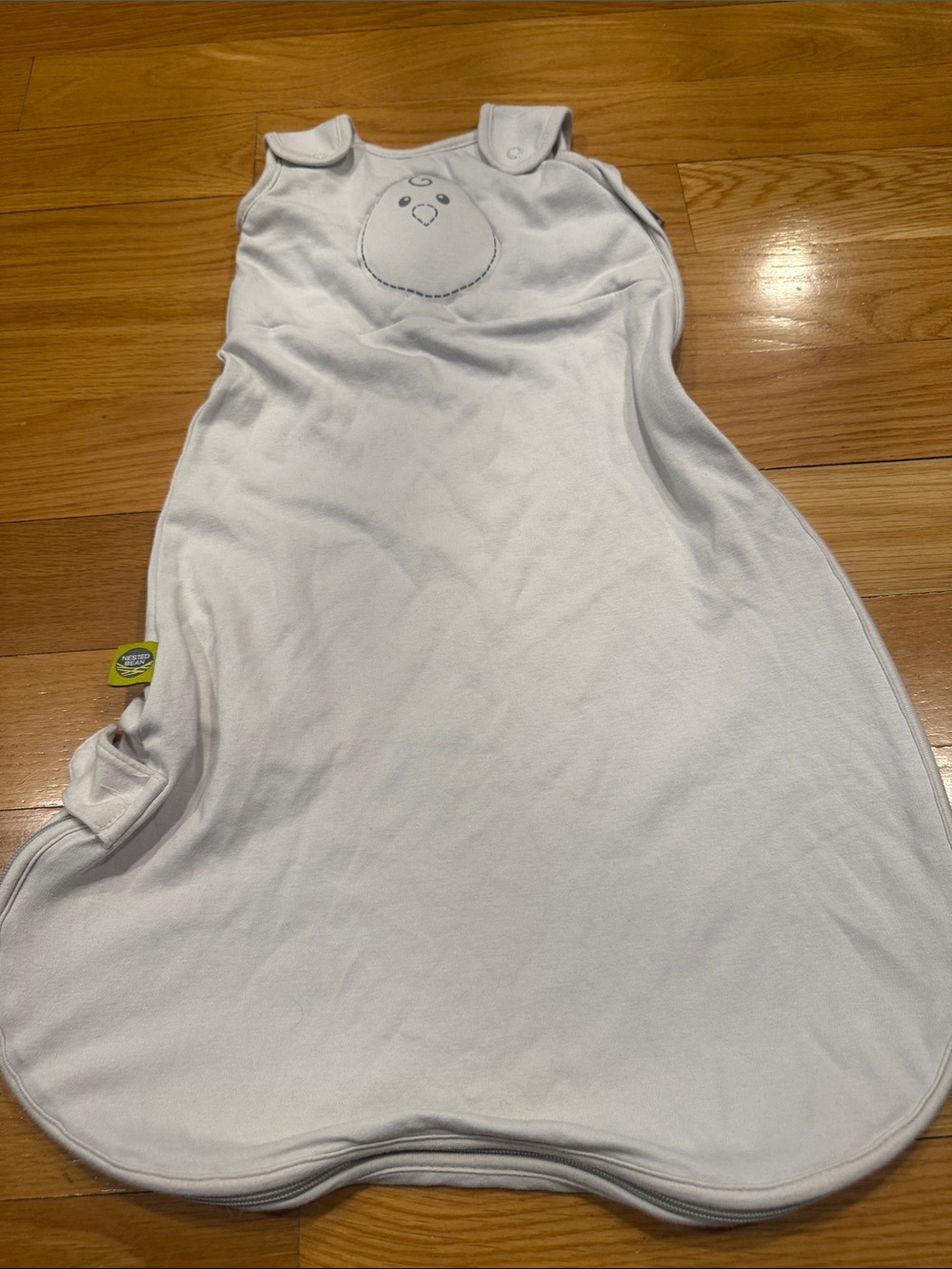 Nested bean zen sack classic size small 0-6 months .